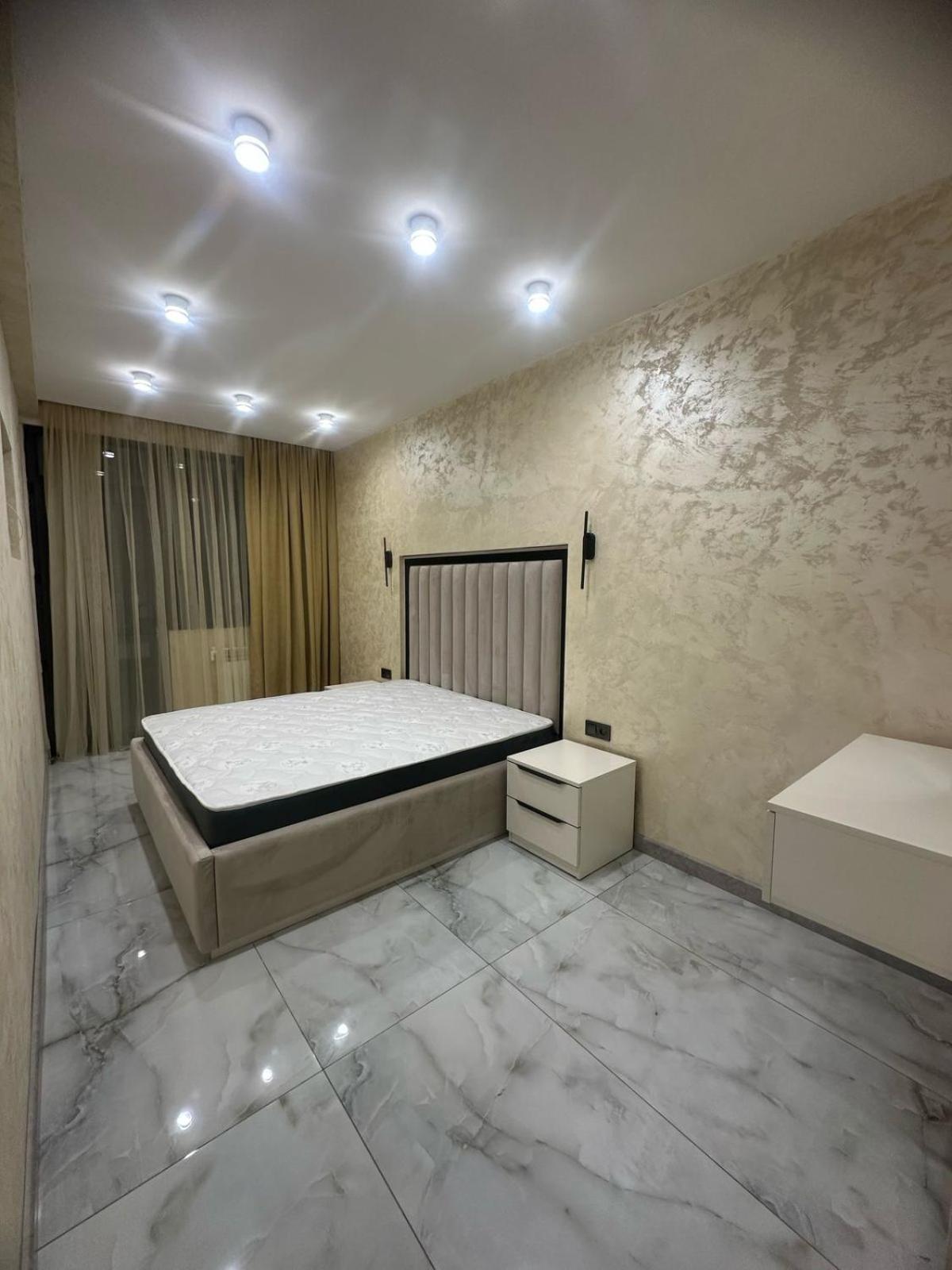 Luxuary Spacious 1Bedroom Apt,Centre Erywań Zewnętrze zdjęcie