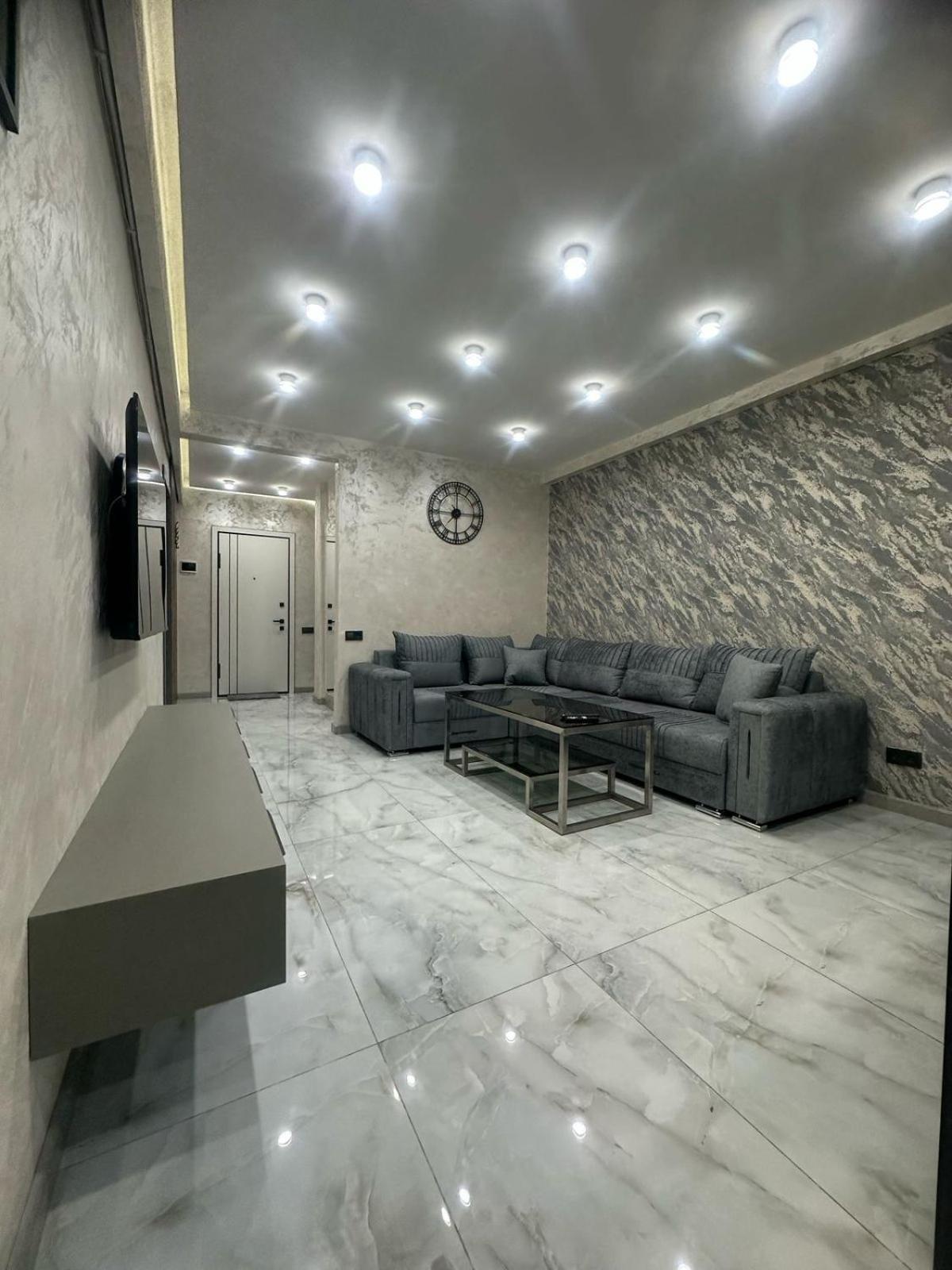 Luxuary Spacious 1Bedroom Apt,Centre Erywań Zewnętrze zdjęcie